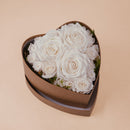 Boîte Cœur 17 cm 21 roses stabilisées